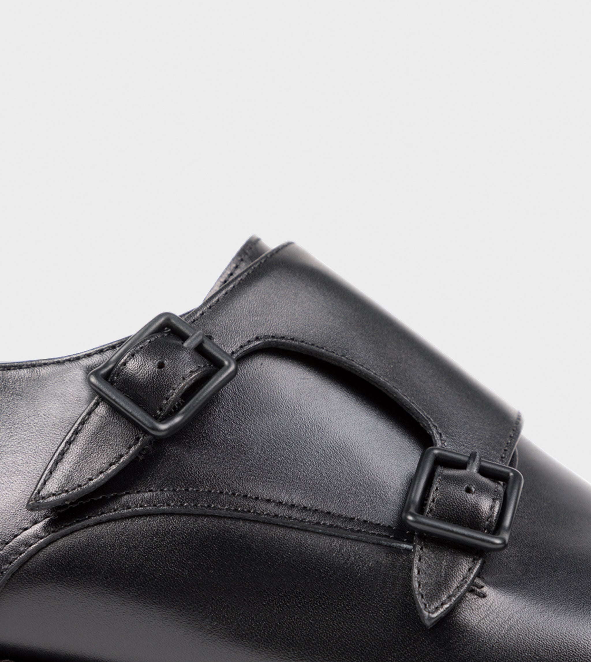 Pierce Box Negro