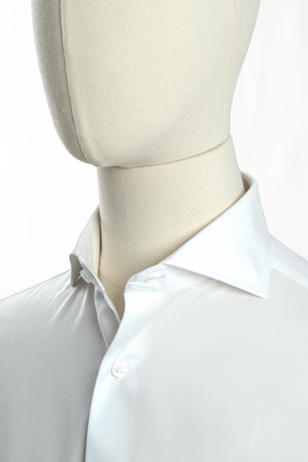 Cuello Cutaway