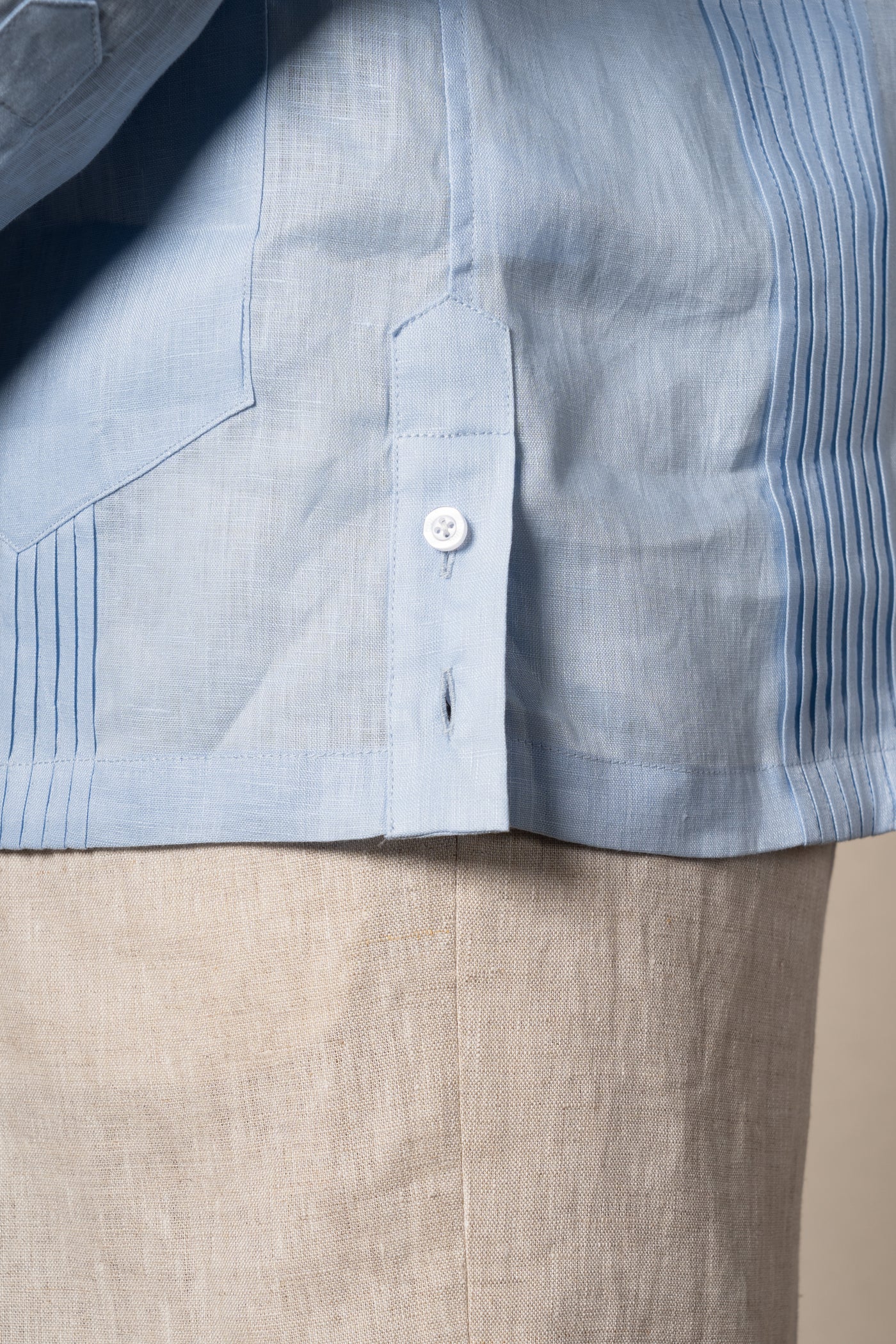 Light Blue Plain Linen Guayabera Shirt — vista alternativa 4, BUND Costa Vice Spring Summer 26