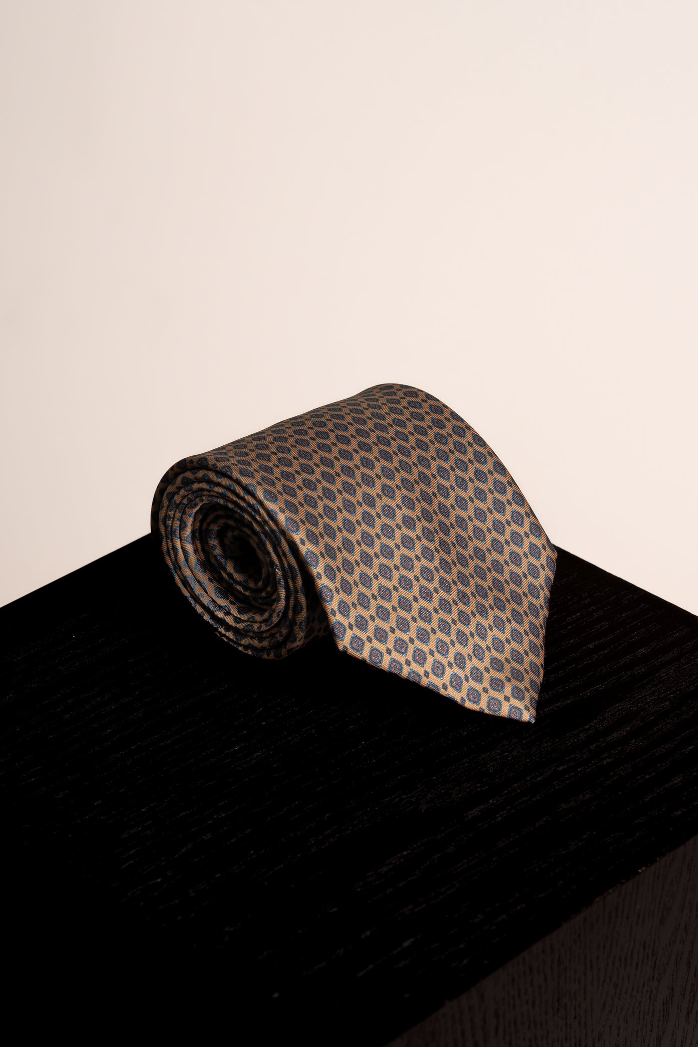Corbata Old Diamond Ochre de seda - BUND