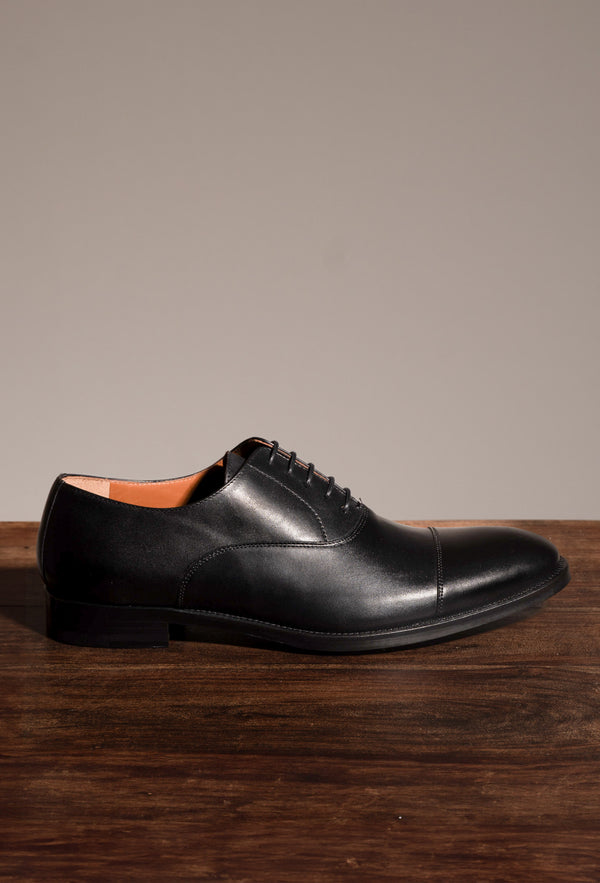 Oxford in Black