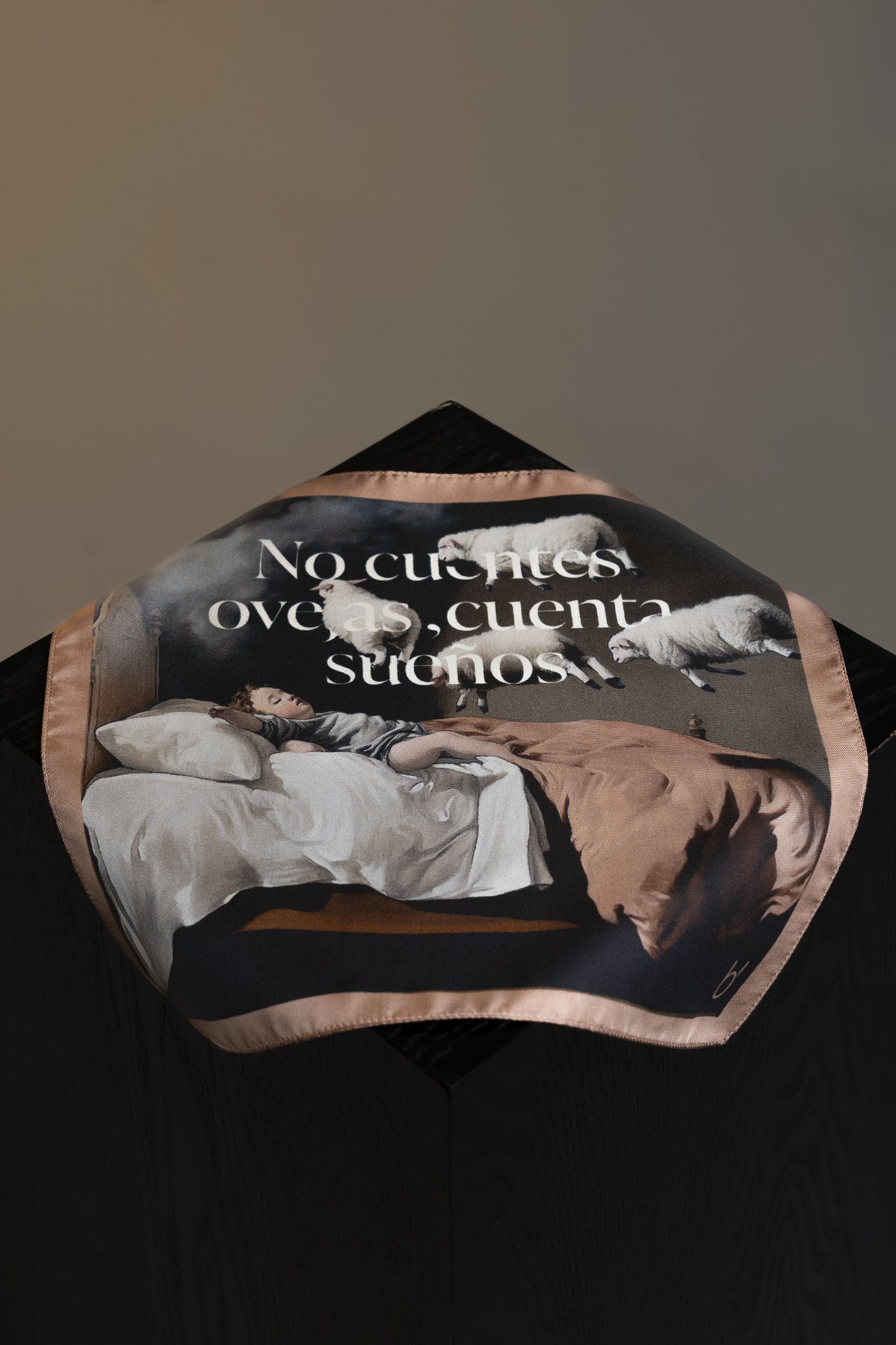 Pañuelo de bolsillo No Cuentes Ovejas (Limited Edition) de seda - BUND