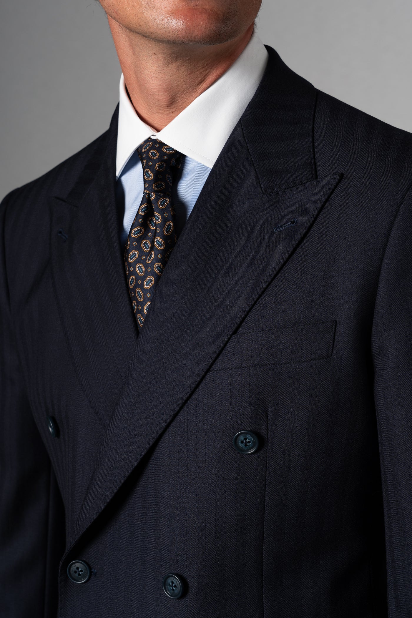Herringbone Dark Navy Wool Double Breasted Suit - Traje a medida BUND